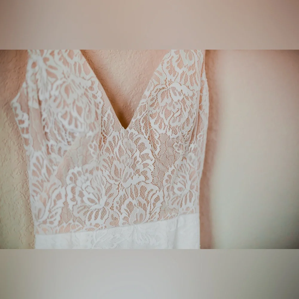 BHLDN Cream Sleeveless V-Neck Wedding Gown - Picture 14 of 16